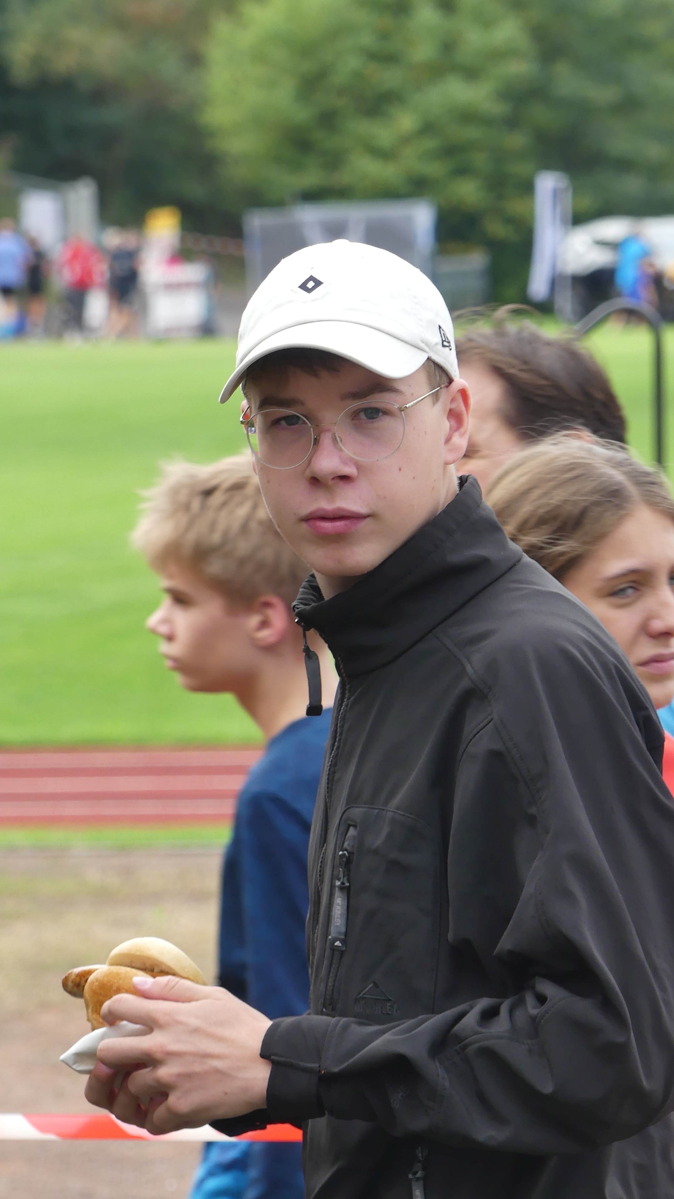 Bild vom 15. Benefizlauf im Jahr 2025. Dies ist das 242. Bild.